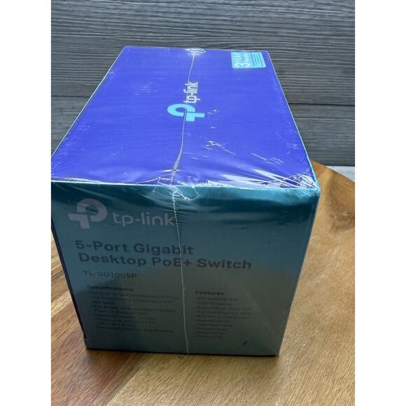 TP-LINK TL-SG1005P 5-Port Desktop Switch - Picture 2 of 6